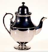 Silver luster coffeepot, 1800-1825